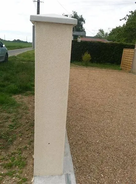 dalle de béton près de Ingré 